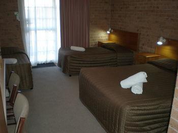 White Lanterns 3* Armidale